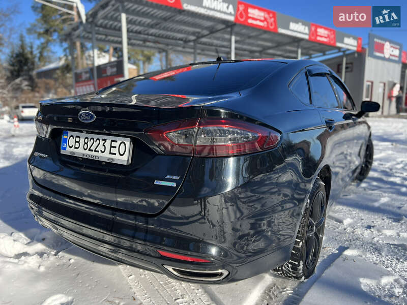 Седан Ford Fusion 2015 в Києві