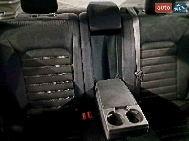 Седан Ford Fusion 2015 в Запоріжжі