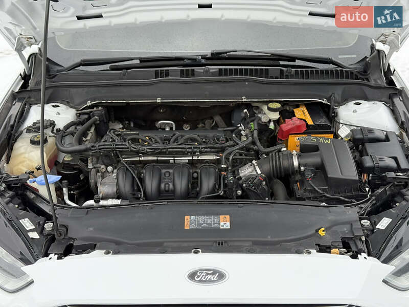 Седан Ford Fusion 2014 в Днепре