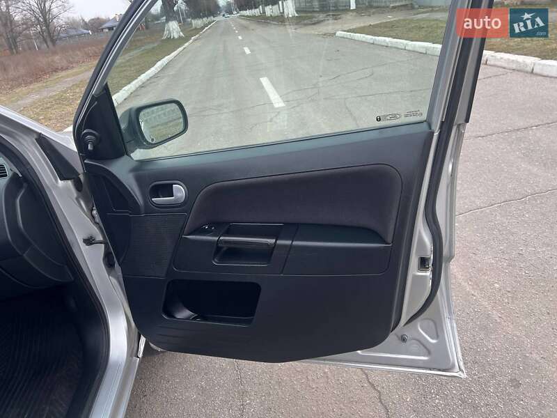 Хетчбек Ford Fusion 2008 в Кременчуці