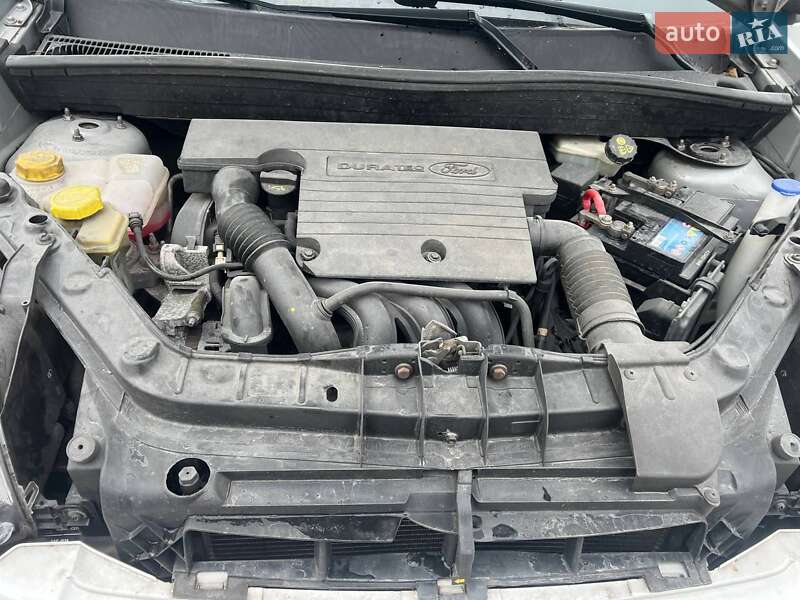 Хетчбек Ford Fusion 2008 в Кременчуці