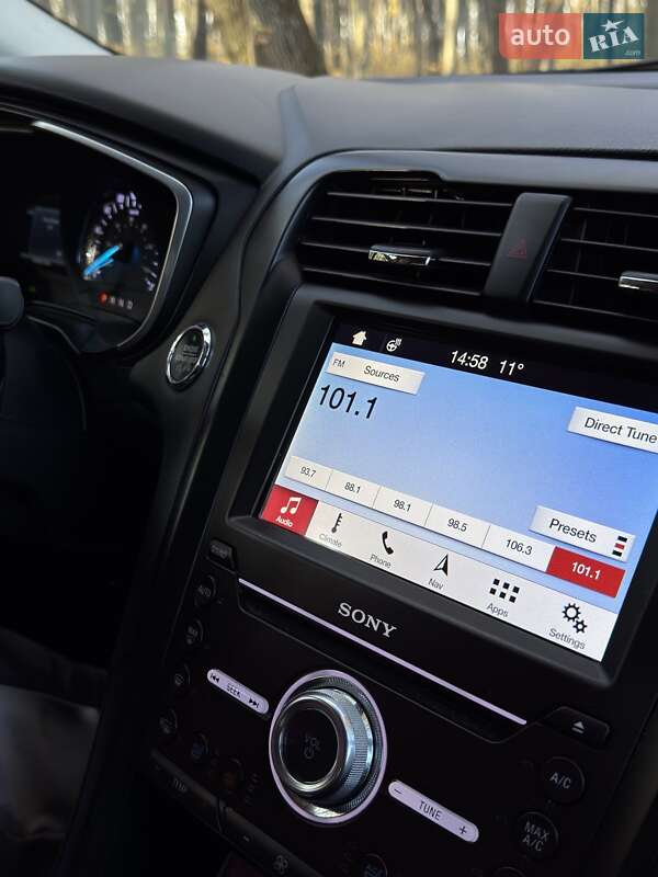 Седан Ford Fusion 2019 в Умани