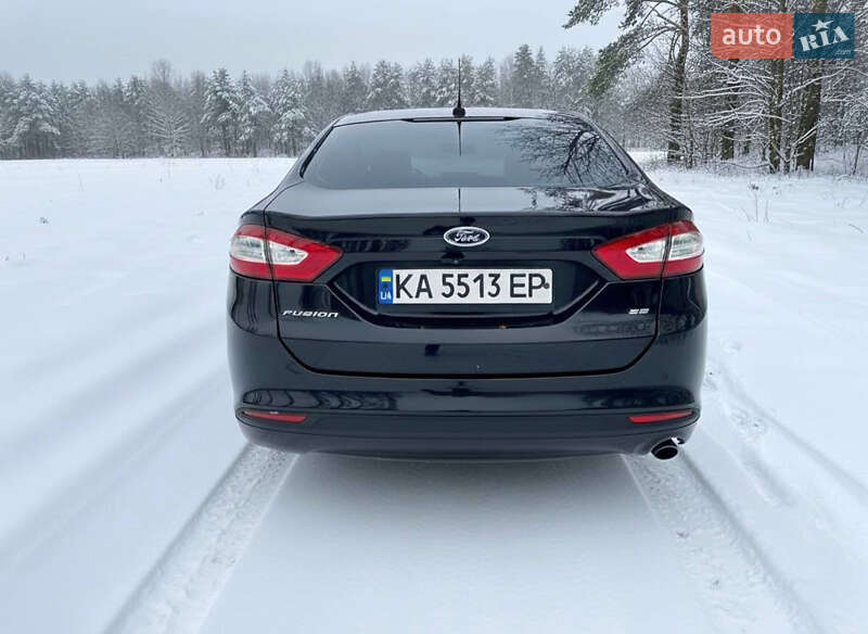 Седан Ford Fusion 2015 в Киеве