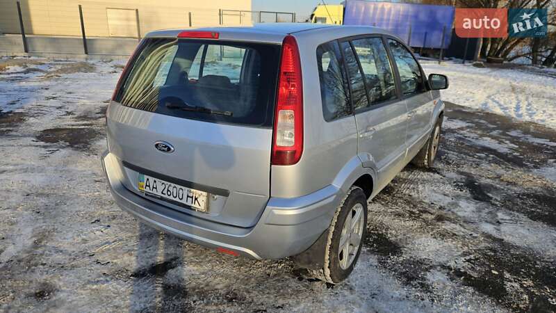 Хэтчбек Ford Fusion 2010 в Киеве