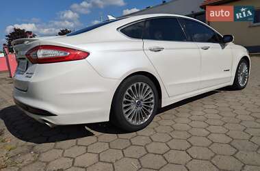 Седан Ford Fusion 2013 в Одессе