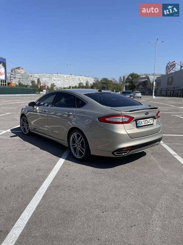 Седан Ford Fusion 2015 в Хмельницком