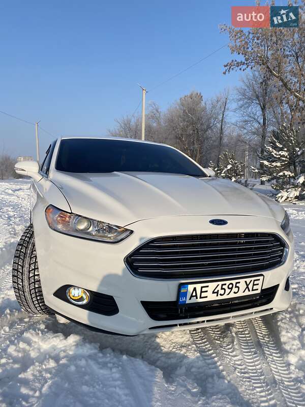 Седан Ford Fusion 2015 в Днепре