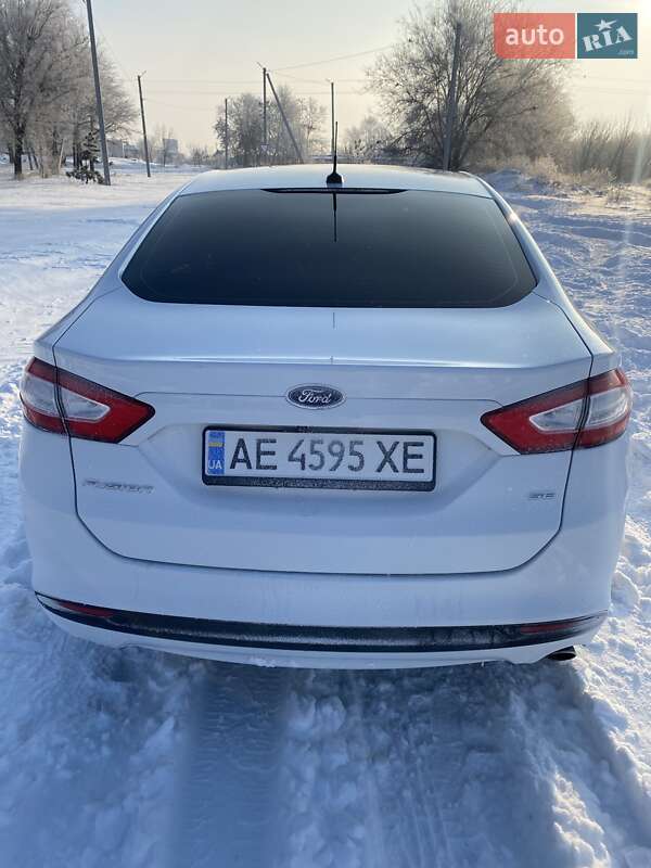 Седан Ford Fusion 2015 в Днепре