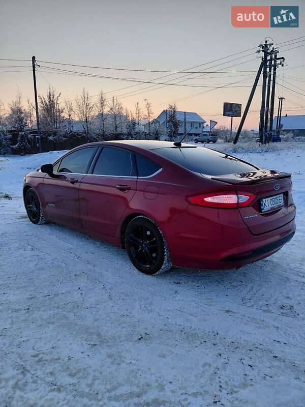 Седан Ford Fusion 2016 в Києві