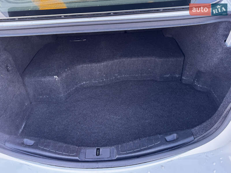 Седан Ford Fusion 2019 в Запоріжжі