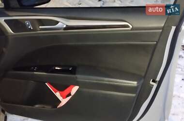 Седан Ford Fusion 2014 в Чернигове