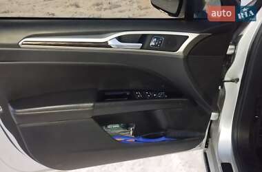 Седан Ford Fusion 2014 в Чернигове