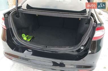 Седан Ford Fusion 2014 в Запорожье