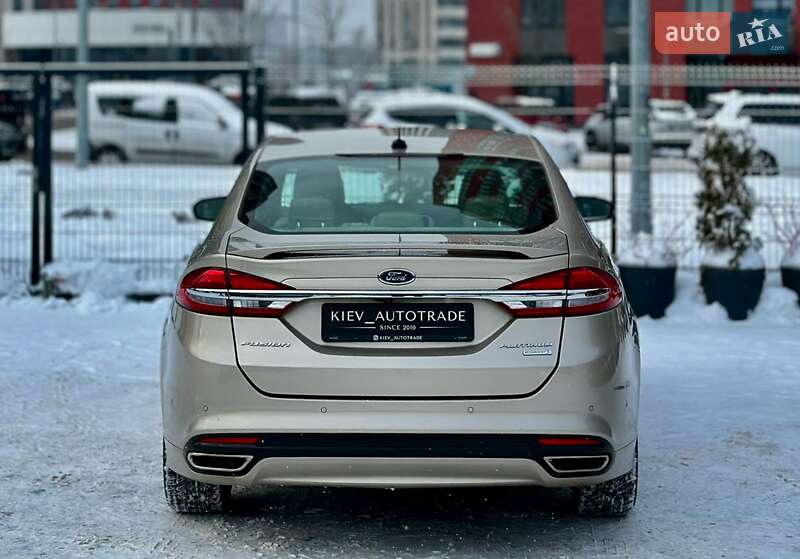 Седан Ford Fusion 2016 в Києві