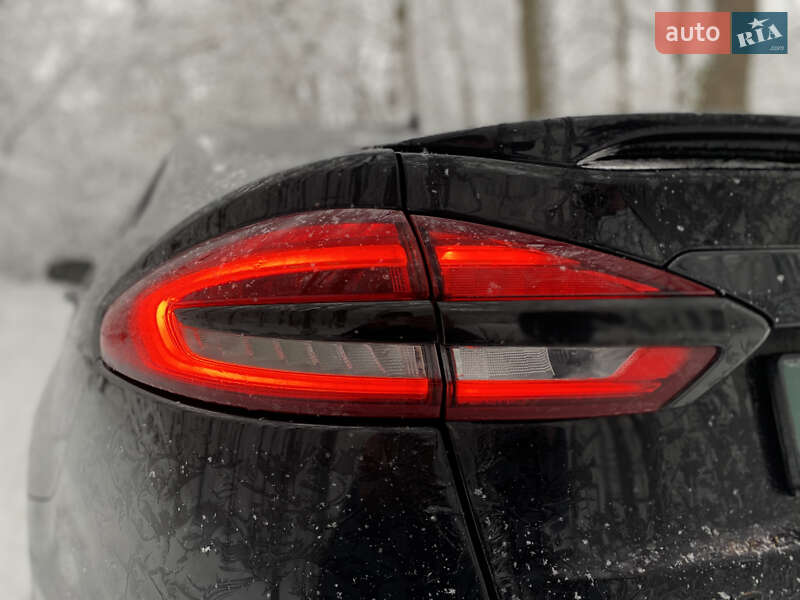 Седан Ford Fusion 2020 в Киеве