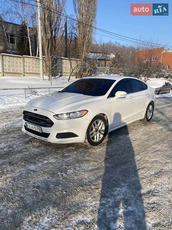 Седан Ford Fusion 2016 в Киеве