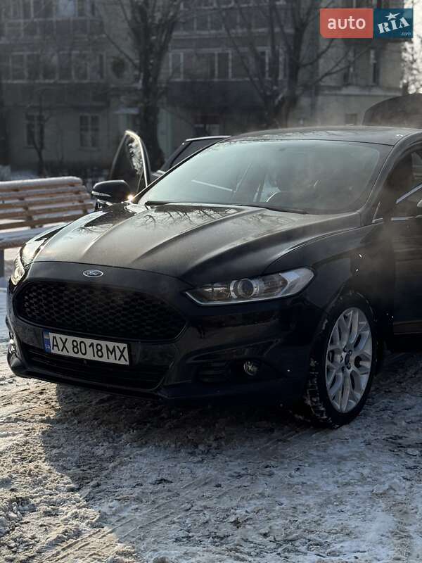 Седан Ford Fusion 2013 в Харкові