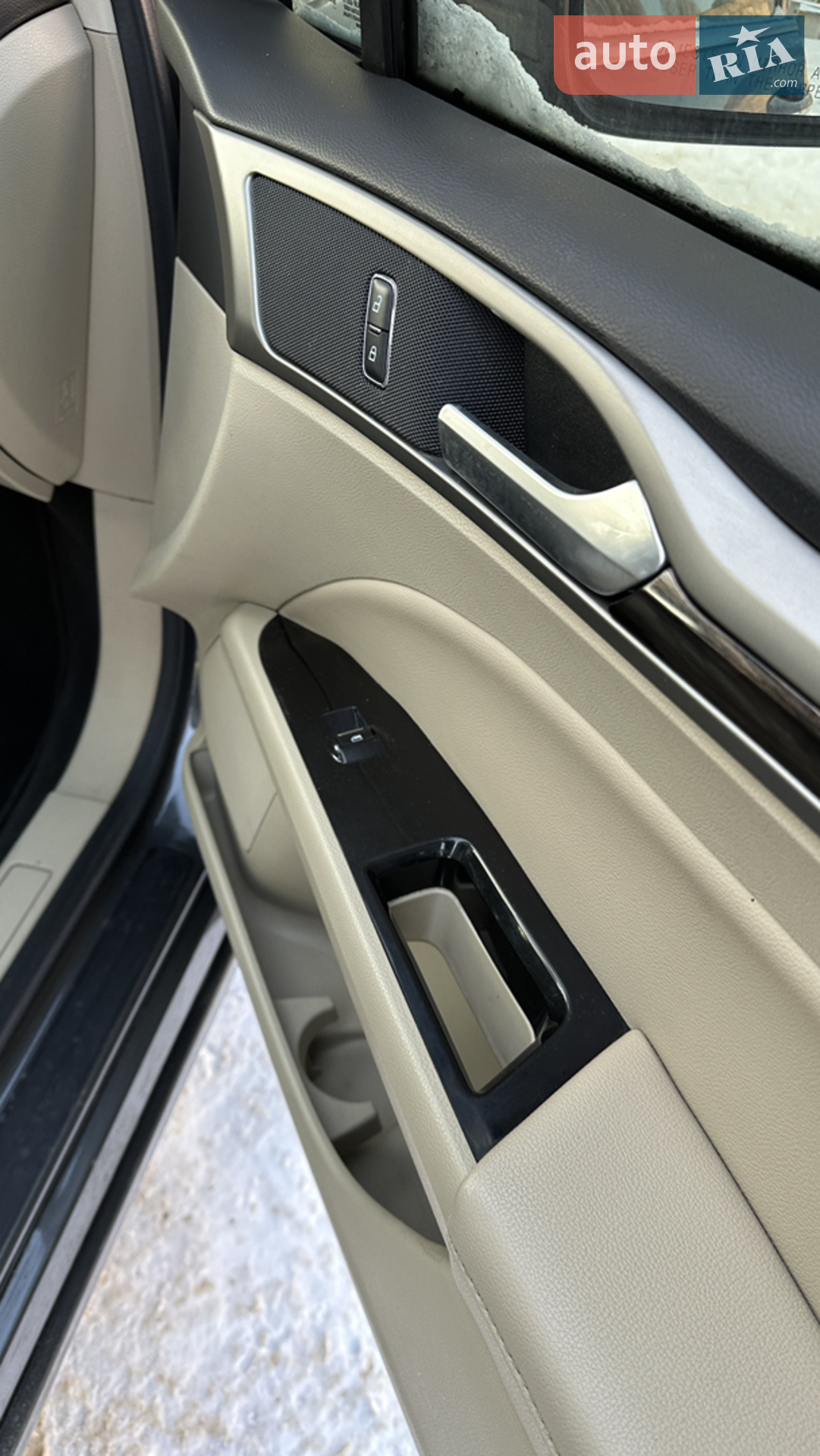 2016 Ford Fusion - мініатюра 30