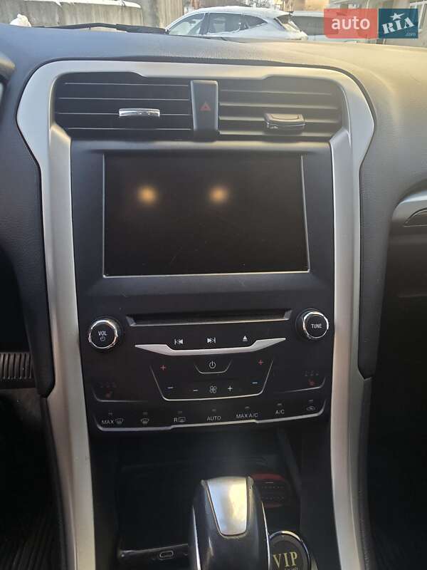 Седан Ford Fusion 2015 в Києві фото 12 Седан Ford Fusion 2015 в Києві