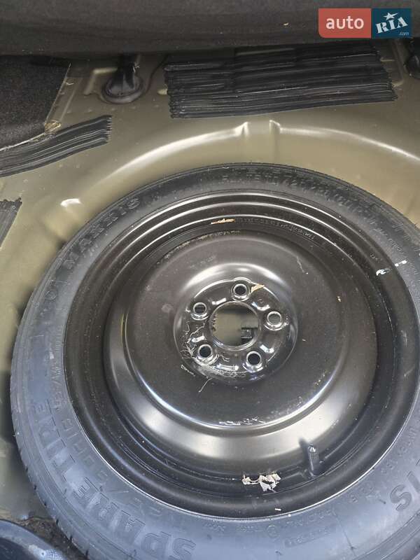 Седан Ford Fusion 2015 в Києві фото 30 Седан Ford Fusion 2015 в Києві