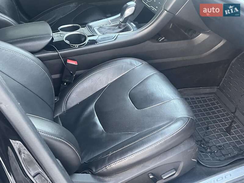 Седан Ford Fusion 2013 в Киеве