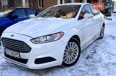 Седан Ford Fusion 2015 в Киеве