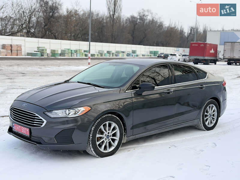 Седан Ford Fusion 2017 в Кременчуге фото 11 Седан Ford Fusion 2017 в Кременчуге