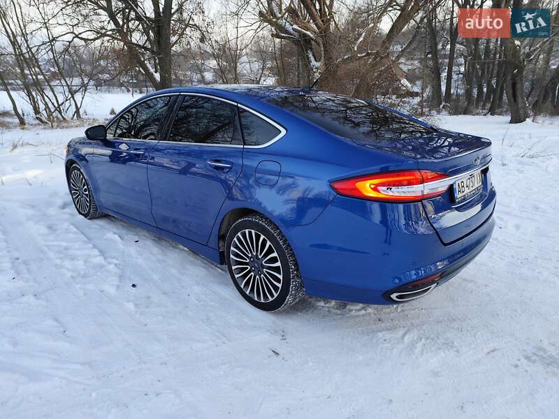 Седан Ford Fusion 2017 в Тульчині