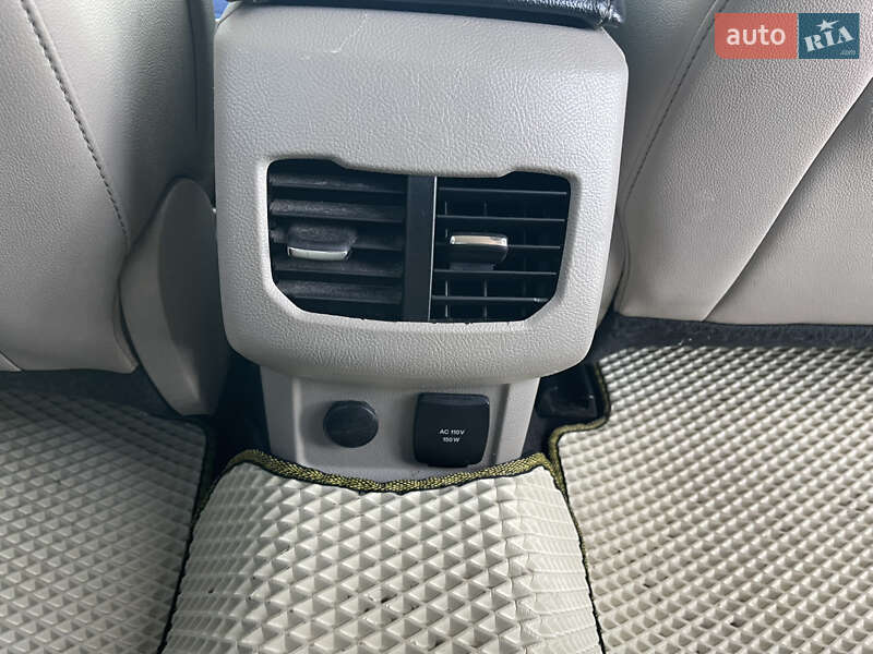 Седан Ford Fusion 2016 в Стрию фото 31 Седан Ford Fusion 2016 в Стрию