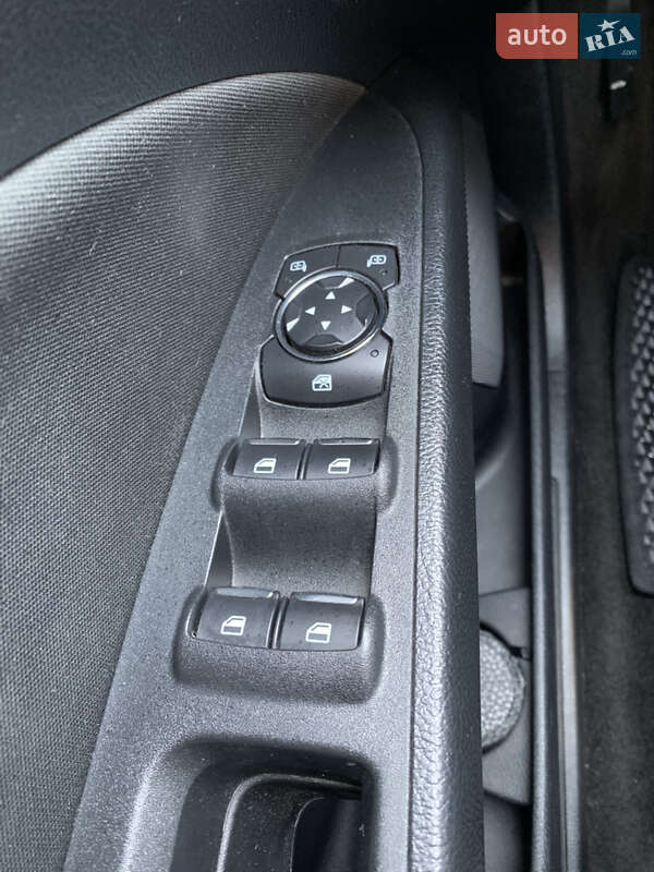 Седан Ford Fusion 2018 в Черкассах фото 8 Седан Ford Fusion 2018 в Черкассах