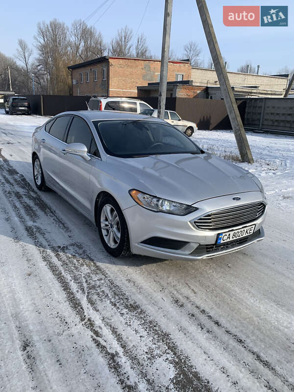 Седан Ford Fusion 2018 в Черкассах фото Седан Ford Fusion 2018 в Черкассах