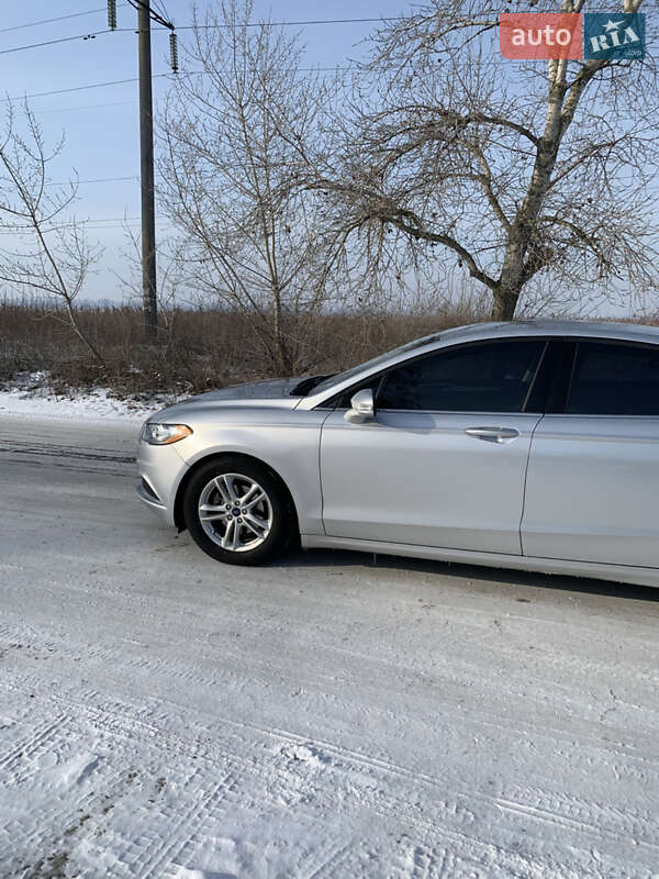 Седан Ford Fusion 2018 в Черкассах фото 45 Седан Ford Fusion 2018 в Черкассах