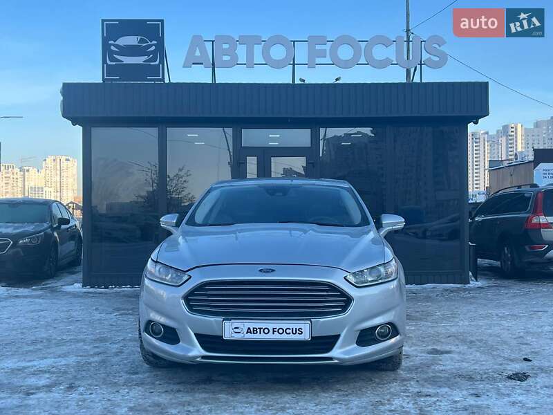 Седан Ford Fusion 2013 в Києві