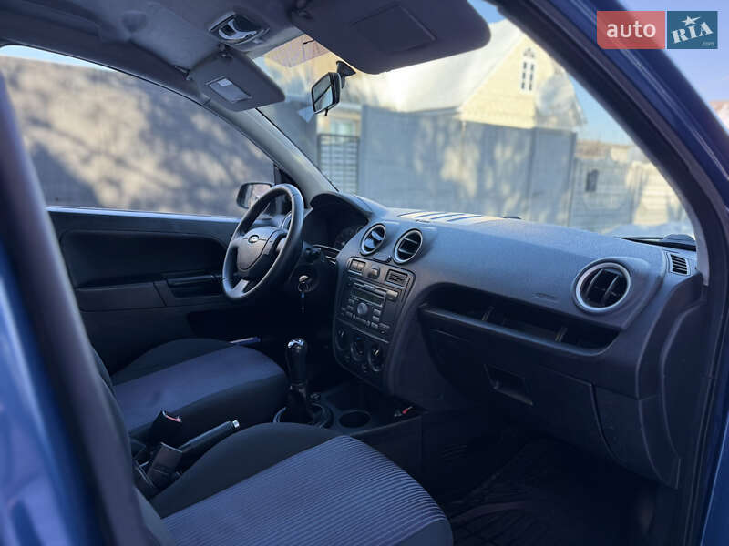 Хэтчбек Ford Fusion 2007 в Мене