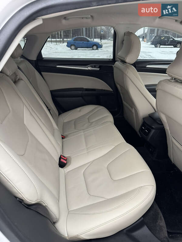 Седан Ford Fusion 2015 в Харкові фото 18 Седан Ford Fusion 2015 в Харкові