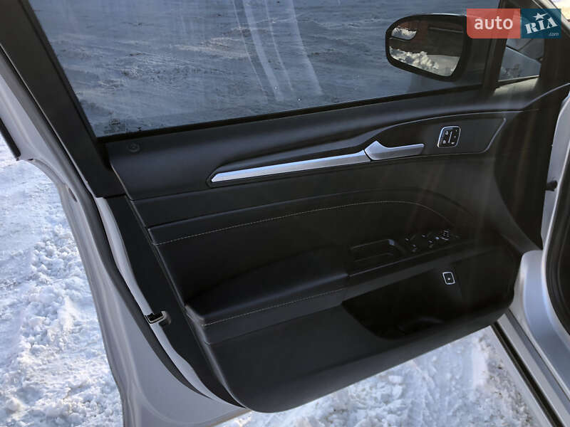 Седан Ford Fusion 2016 в Шептицькому фото 20 Седан Ford Fusion 2016 в Шептицькому