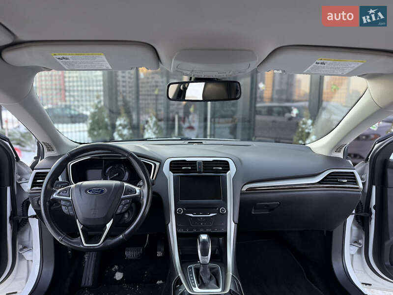 Седан Ford Fusion 2013 в Киеве фото 22 Седан Ford Fusion 2013 в Киеве