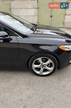 Седан Ford Fusion 2015 в Днепре