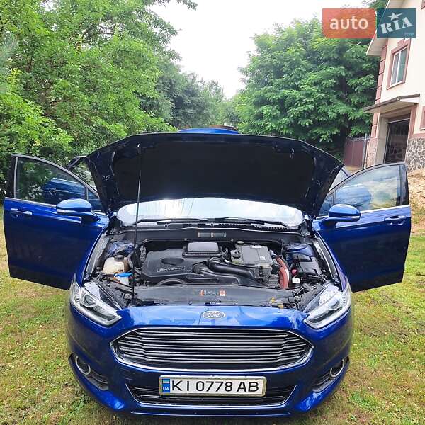 Седан Ford Fusion 2014 в Києві