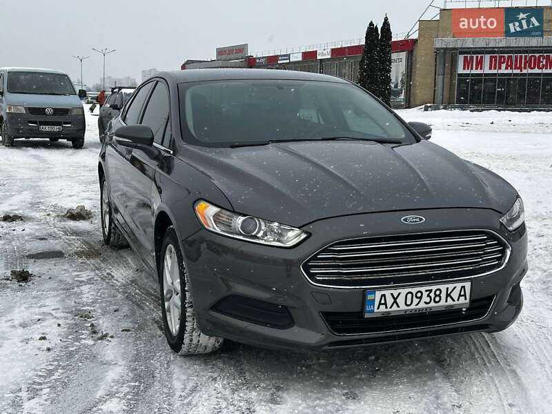 Седан Ford Fusion 2015 в Харкові