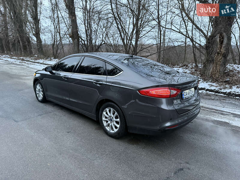 Седан Ford Fusion 2016 в Киеве фото 10 Седан Ford Fusion 2016 в Киеве
