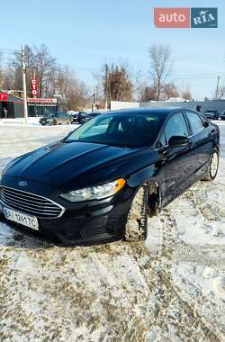 Седан Ford Fusion 2019 в Ірпені