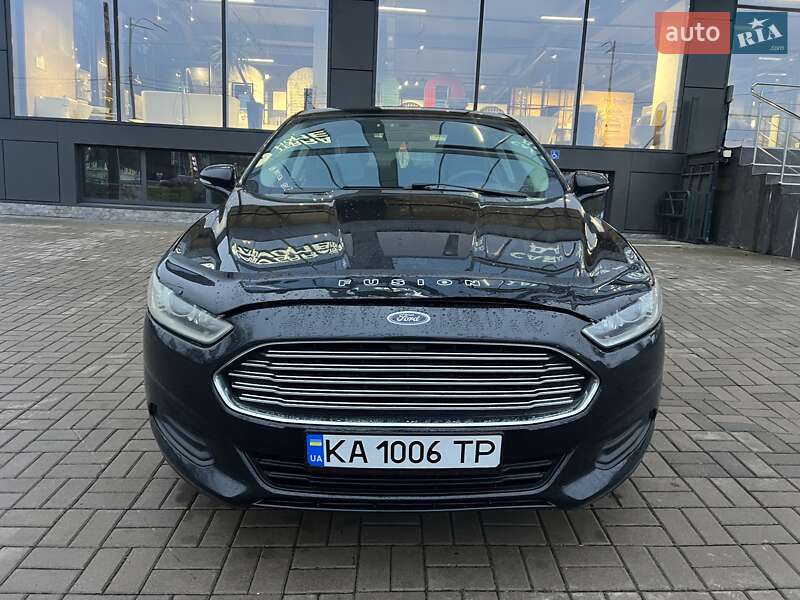 Седан Ford Fusion 2013 в Киеве