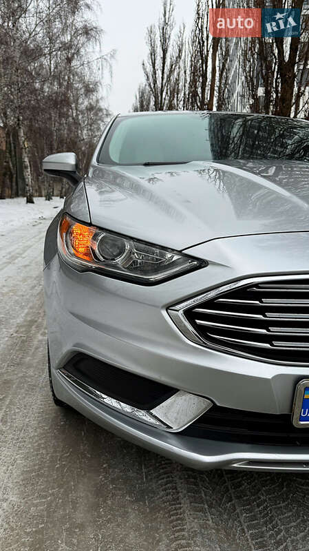 Седан Ford Fusion 2016 в Києві