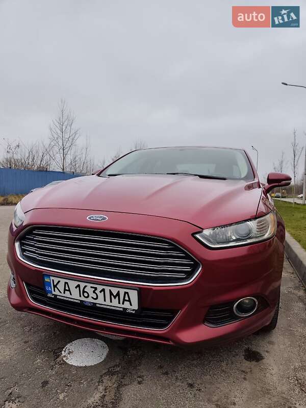 Седан Ford Fusion 2014 в Києві фото 3 Седан Ford Fusion 2014 в Києві
