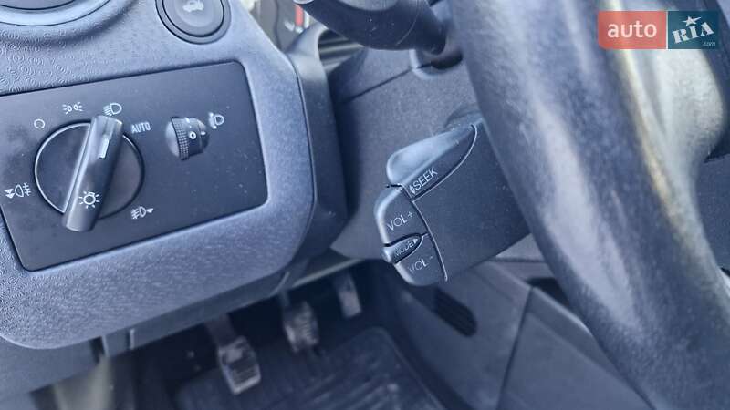 Хетчбек Ford Fusion 2008 в Чернігові