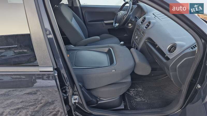 Хетчбек Ford Fusion 2008 в Чернігові