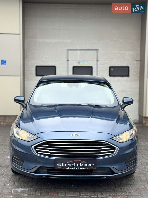 Седан Ford Fusion 2018 в Николаеве