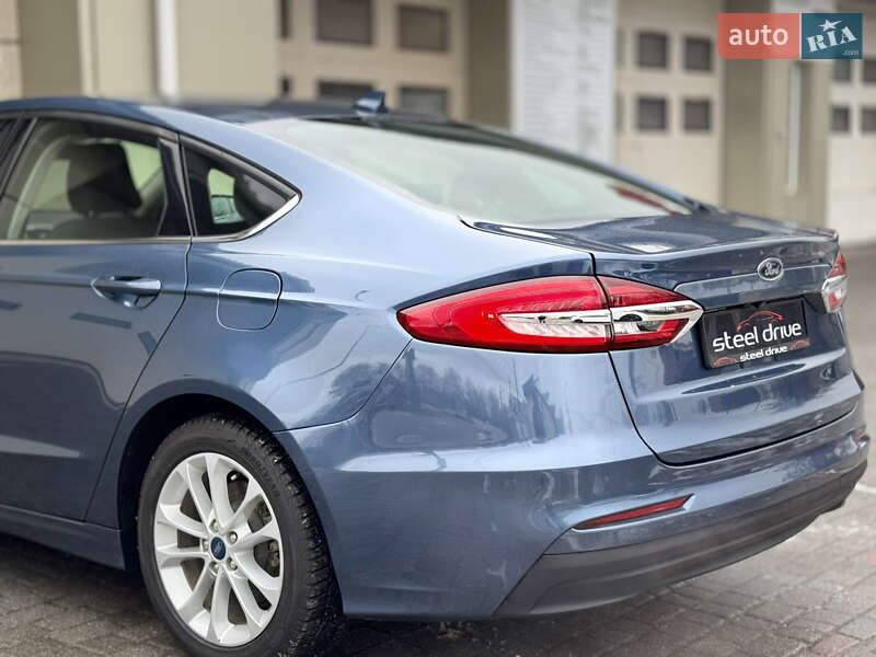 Седан Ford Fusion 2018 в Николаеве