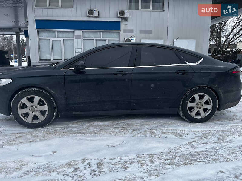 Седан Ford Fusion 2014 в Киеве фото 3 Седан Ford Fusion 2014 в Киеве